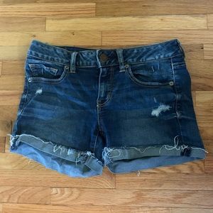 American Eagle size 8 midi shorts!